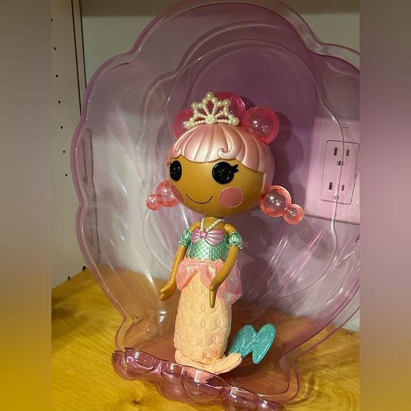 Lalaloopsy bundle. Breeze E Sky, and Bubbly Mermaid - Picture 9 of 9